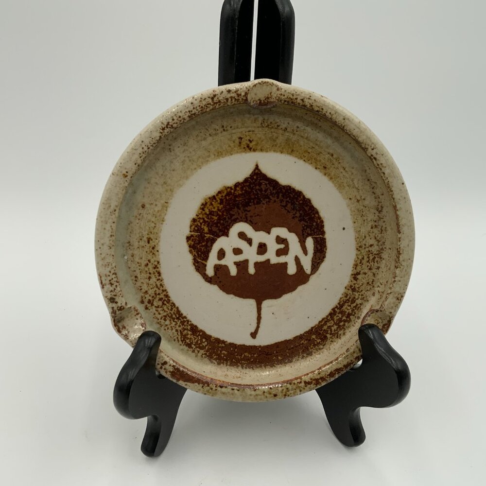 RARE FIND Richard (Dick) Masterson Signed Santa Fe Stoneware Aspen Leaf Ashtray - Picture 5 of 5